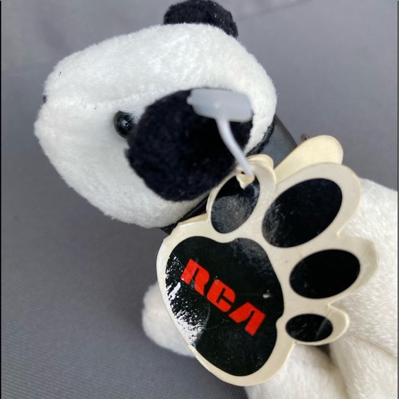 RCA plush dog "Chipper" 4” key ring with Tags - Picture 5 of 7